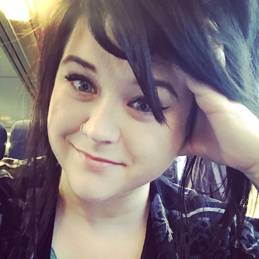 Meet your Posher, Laura